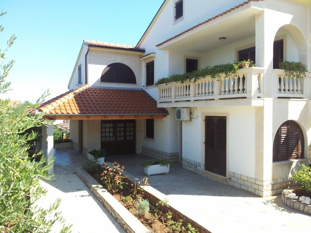 Apartments Franjo Mali Lošinj Extérieur photo