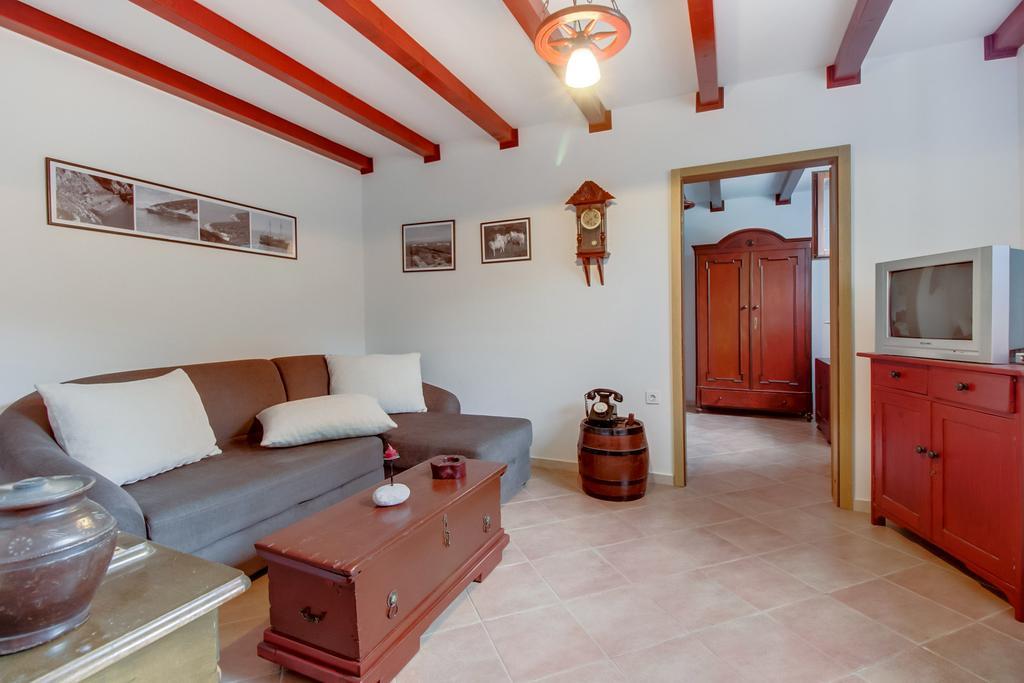 Apartments Franjo Mali Lošinj Chambre photo
