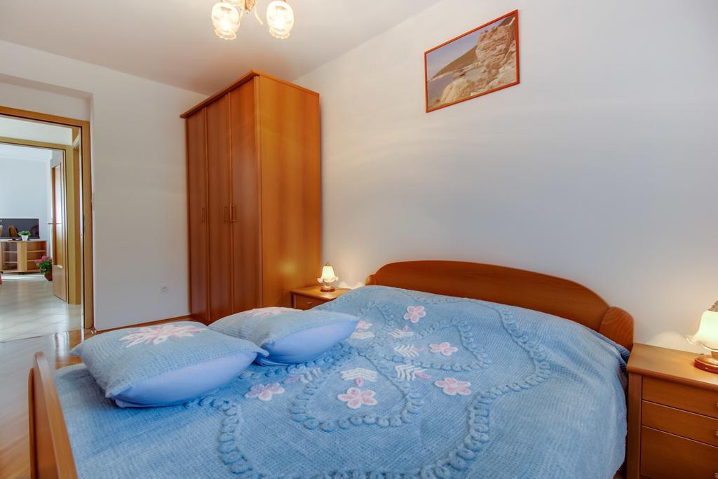 Apartments Franjo Mali Lošinj Chambre photo